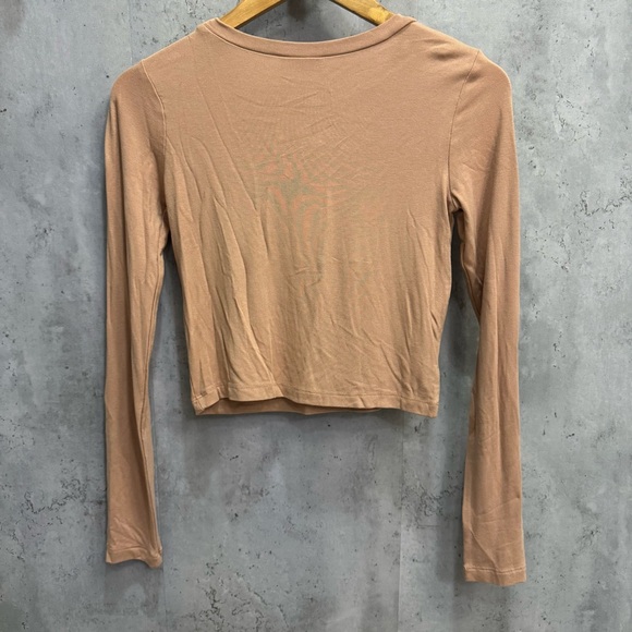 ZARA Women's Tan Long Sleeve Crop Top - Picture 4 of 4